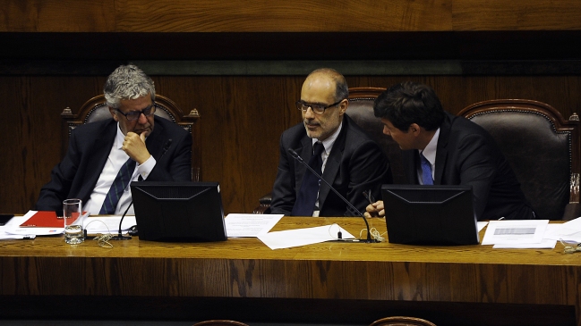 Presupuesto pasa a comisión mixta por montos para Metro y Conicyt