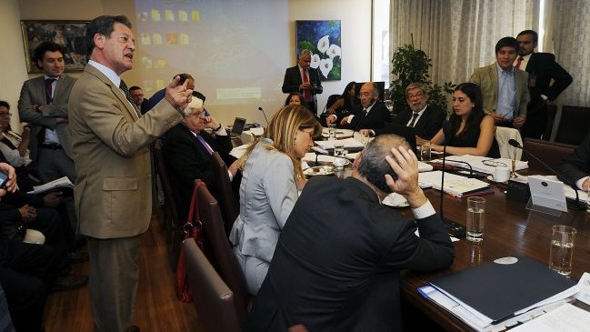 Hacienda acuerda reajuste con la Nueva Mayoría