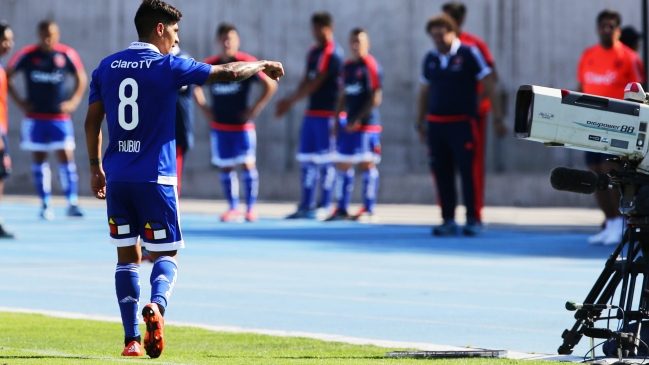 Patricio Rubio fustigó críticas de hinchas de U. de Chile por asistir a partido de Colo Colo