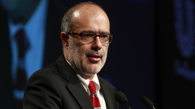Ministro de Hacienda: Chile reacciona como país maduro ante escándalos