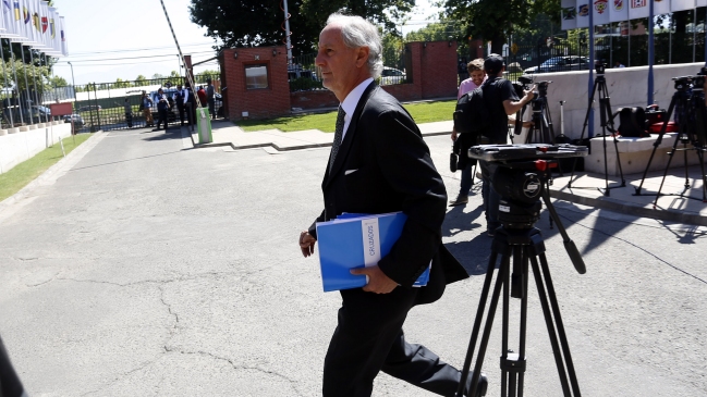 Presidente de Deportes Copiapó anunció querellas contra Mario Conca y Luis Larraín