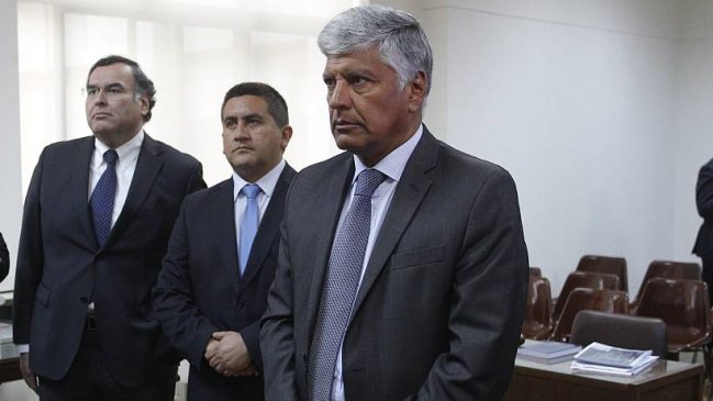 Alcalde de Valparaíso tras declarar: Salgo con la misma tranquilidad que entré