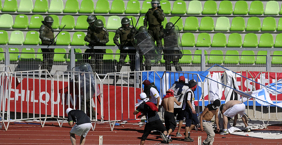 Desde el Gobierno reconocieron reacción tardía de Carabineros en Valparaíso