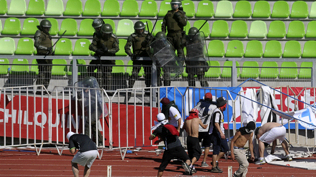 Desde el Gobierno reconocieron reacción tardía de Carabineros en Valparaíso