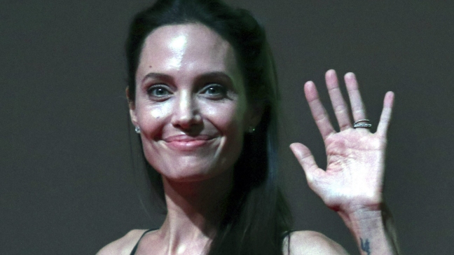 Angelina Jolie sirve de inspiración a los jóvenes cineastas camboyanos