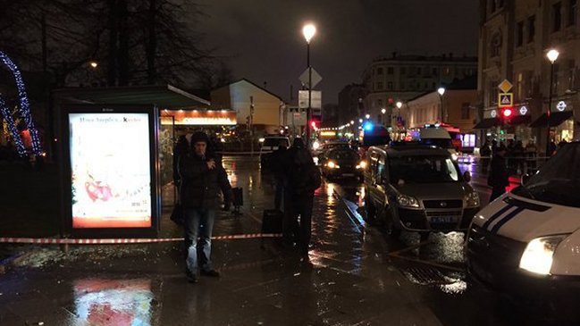 Al menos tres heridos dejó explosión en centro de Moscú