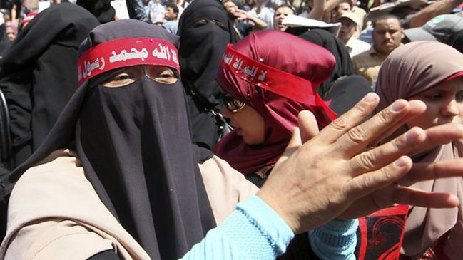 Autoridad islámica egipcia condenó propuesta de Donald Trump contra musulmanes