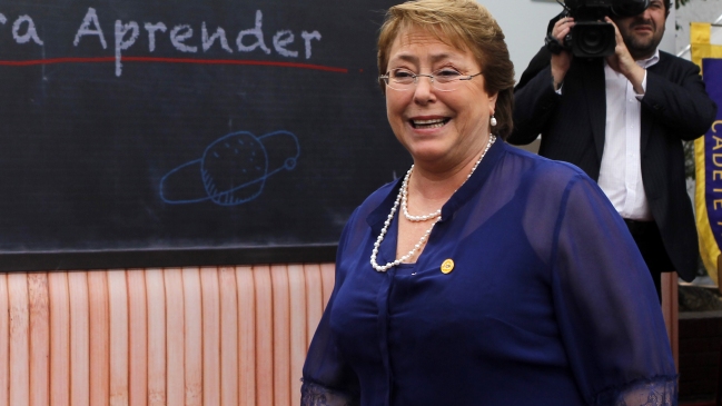 Bachelet viaja este miércoles para participar de la asunción de Macri