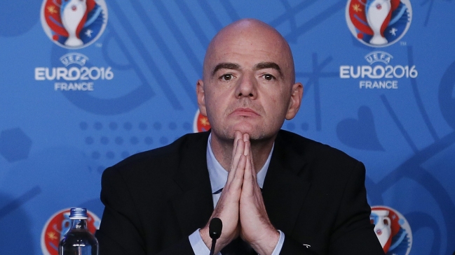 UEFA reiteró apoyo a Platini, pero mantuvo la candidatura de Infantino