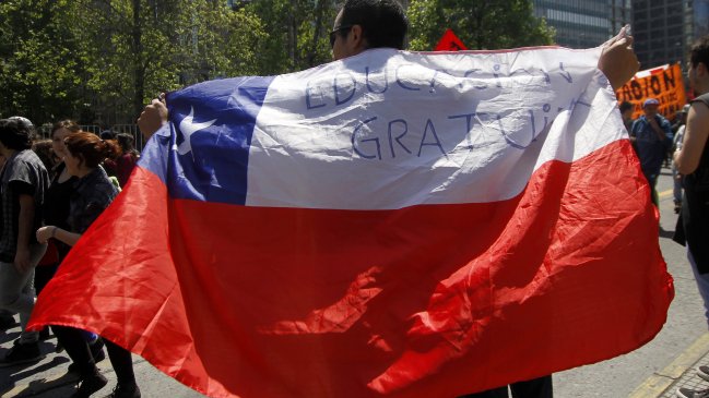 Estudiantes y rectores emplazan al Gobierno a definir mecanismo de gratuidad
