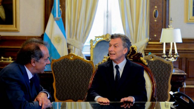 Argentina: Macri pidió a Scioli que lo acompañe en la búsqueda de inversiones