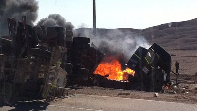 Choque entre dos camiones se registró en Antofagasta