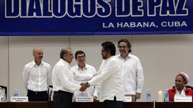 Gobierno y las FARC firmaron acuerdo sobre reparación y justicia a las víctimas