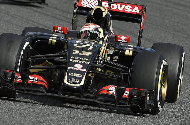 Renault completó su regreso a la Fórmula 1 tras comprar Lotus