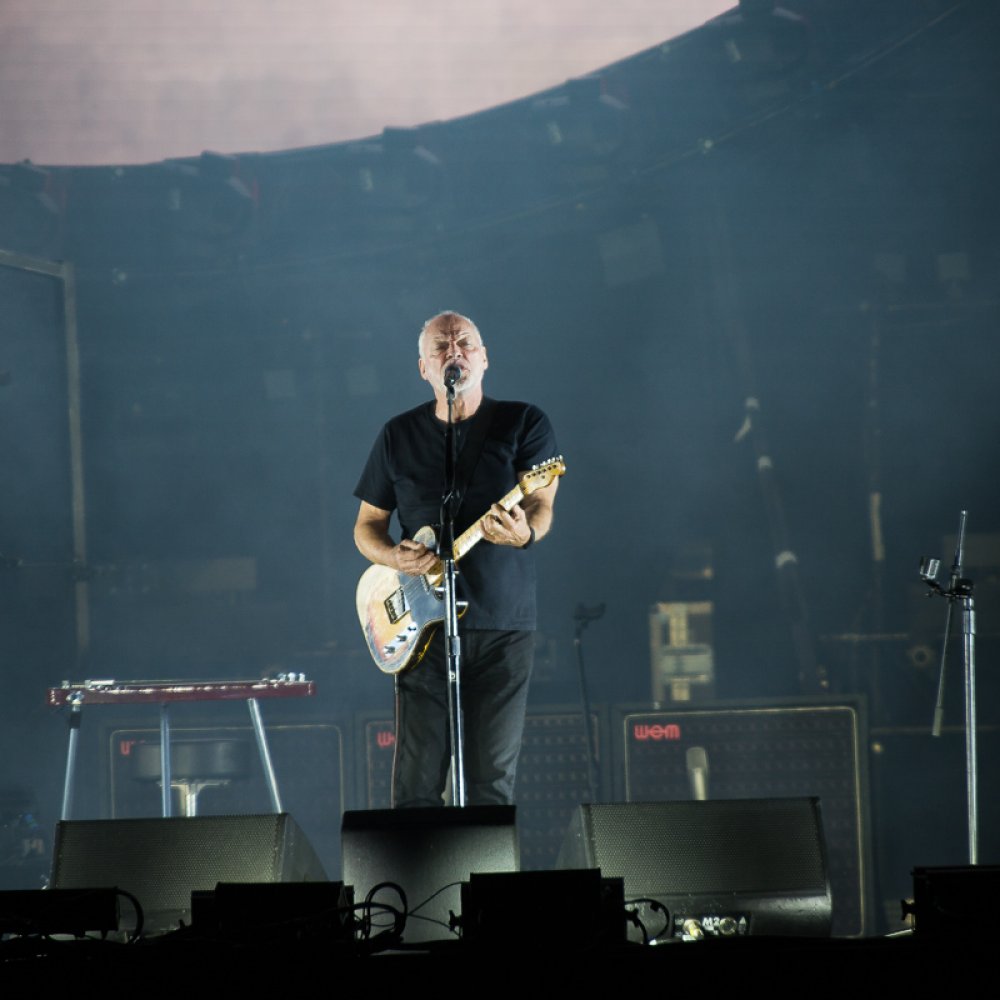 David Gilmour debutó en Chile trayendo todo el imaginario de Pink Floyd