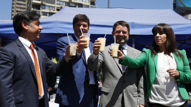 Navidad: Estiman que 280 mil vehículos saldrán de Santiago