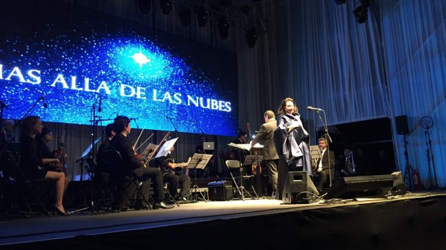 Canal 13C transmitirá concierto navideño de Verónica Villarroel