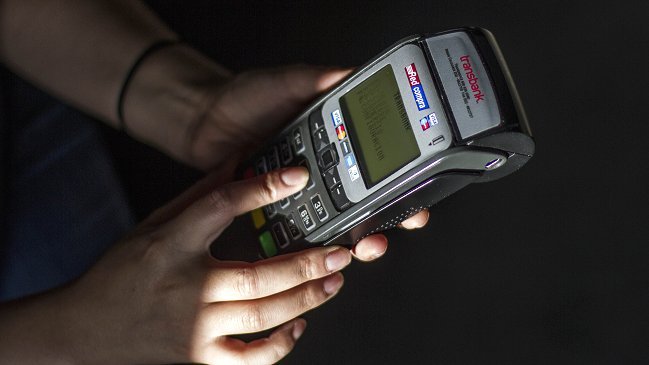 Transbank sufrió falla masiva a horas de los festejos navideños