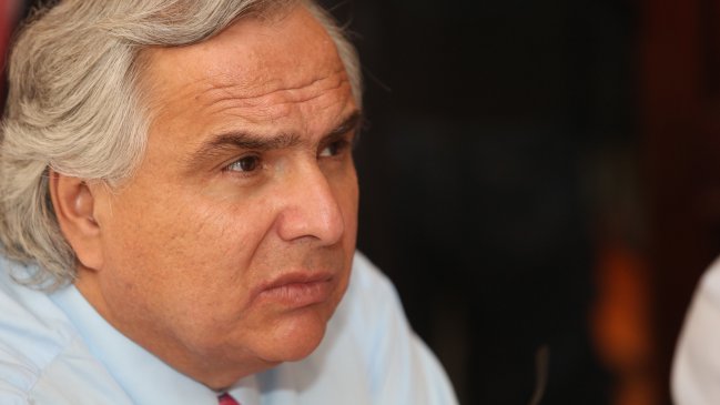 Chadwick: Cuesta imaginar una UDI que sancione a Novoa, yo no estaría en eso