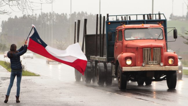Camioneros piden renuncia de intendente de La Araucanía