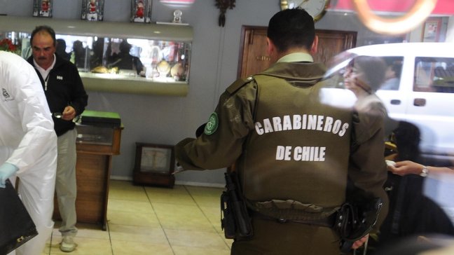 Guardia fue detenido por ayudar en robo a supermercado donde trabajaba