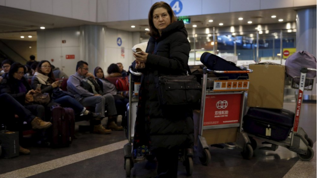 Periodista francesa expulsada de China denuncia una 