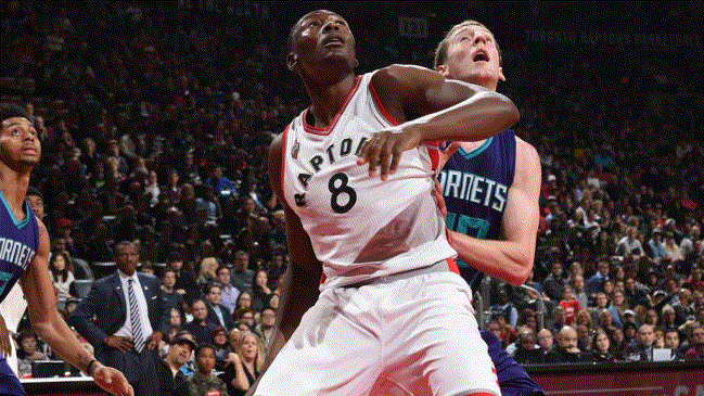 Toronto Raptors venció a Charlotte Hornets de la mano de un inspirado DeMar DeRozan