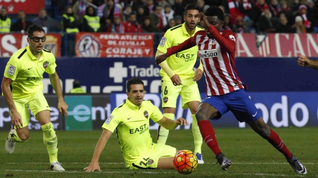Atlético de Madrid quedó como el nuevo puntero en España tras victoria sobre Levante