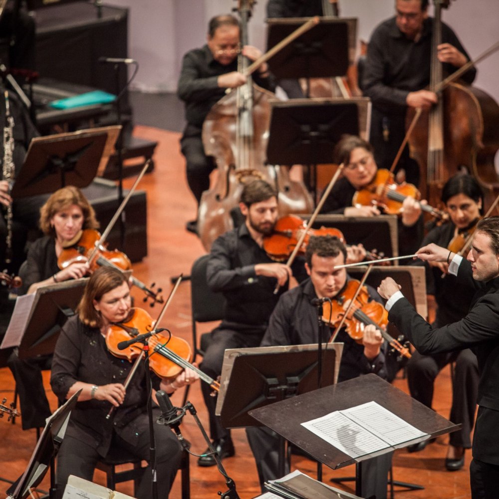 Orquesta Sinfónica inicia celebración de sus 75 años con clásicos coros y arias de ópera