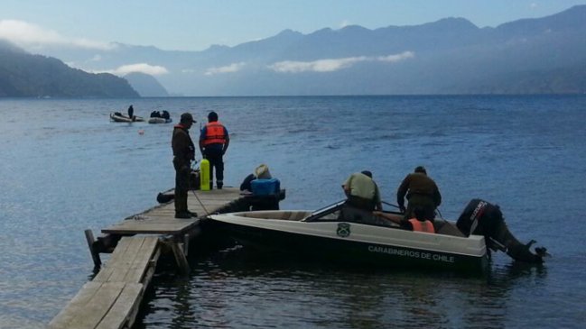 Armada rescató a dos kayakistas desaparecidos en el Lago Llanquihue