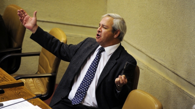 Diputado UDI: Pinochet no rompió la Constitución ni las leyes