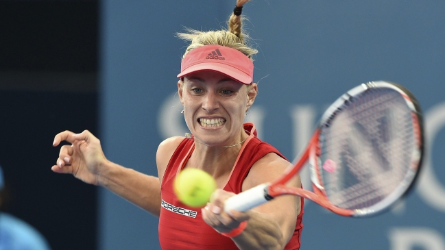 Angelique Kerber es finalista en Brisbane tras vencer a Carla Suárez