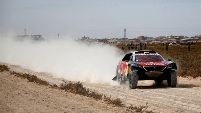 Stephane Peterhansel se adjudicó la sexta etapa del Dakar