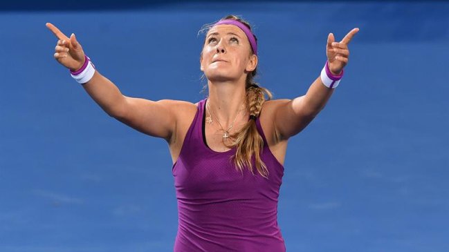 Victoria Azarenka se adjudicó el WTA de Brisbane tras superar Angelique Kerber