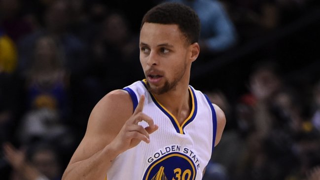 Stephen Curry lideró nuevo triunfo de Golden State Warriors en la NBA