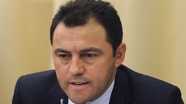 Oposición pide aclarar pagos del Congreso a Cristián Riquelme