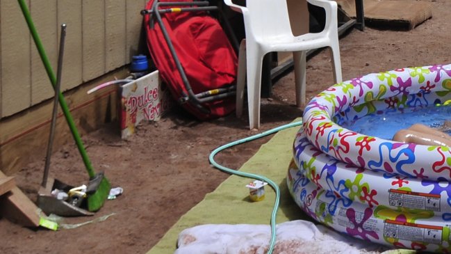 Madre de bebé que murió en piscina quedó en libertad