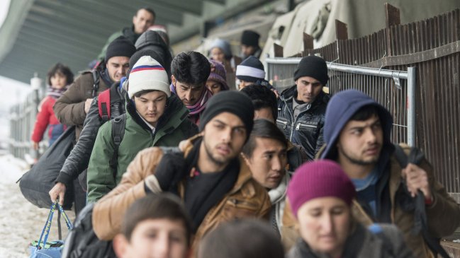 Casi 19 mil refugiados han cruzado el Mediterráneo en los 11 días de 2016