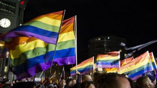 Detuvieron a cuatro sujetos que mutilaron y quemaron a una lesbiana en Sudáfrica