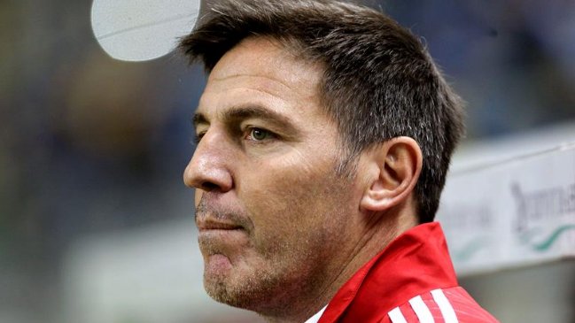 Eduardo Berizzo descartó por ahora la opción de dirigir a la selección chilena