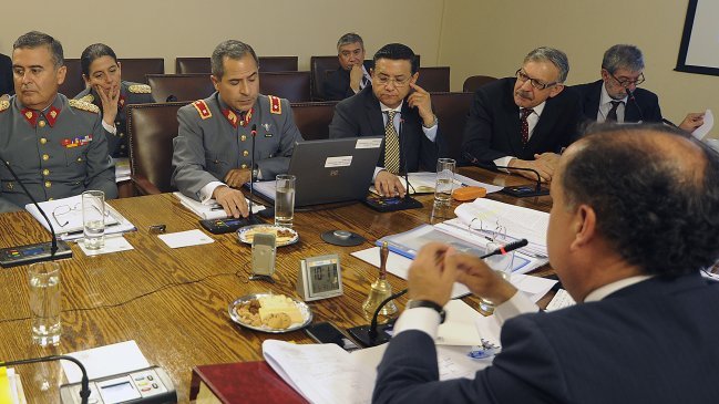 Fraude en el Ejército: Militares y diputados acusan 