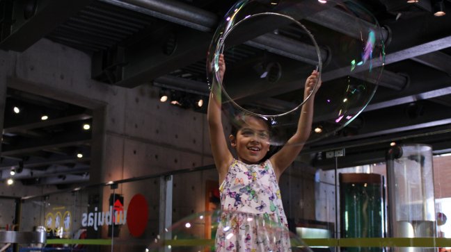 Exposición del Museo Interactivo Mirador se toma la Plaza Ñuñoa