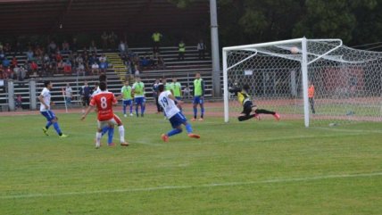  Deportes Valdivia derrotó a Naval de Talcahuano  