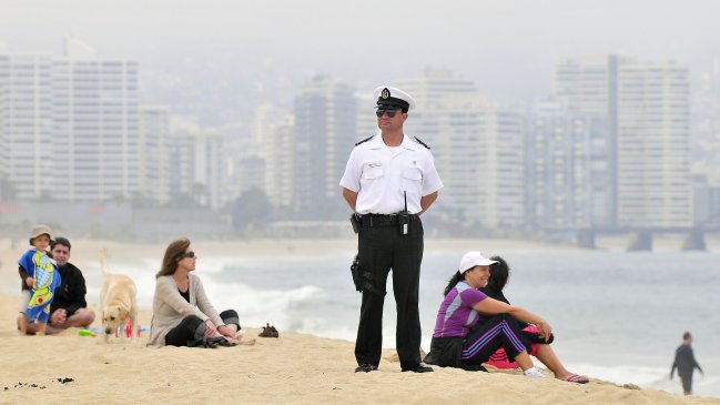 Autoridades fiscalizaron borde costero ante quejas de desórdenes en playas