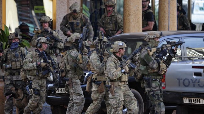 Ascienden a 26 los muertos y 56 los heridos por ataque a hotel en Burkina Faso