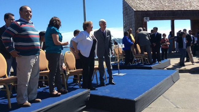 Presidenta Bachelet lanzó proyecto de habilitación de energía en 11 islas de Chiloé