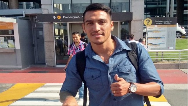 Fabián Monzón llegó a Santiago para firmar en Universidad de Chile