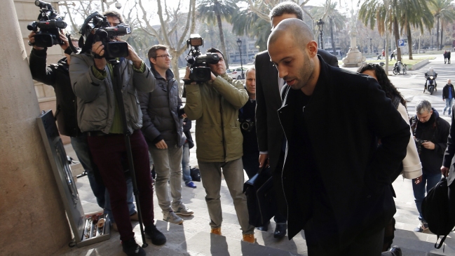 Mascherano estudia iniciar acciones legales contra quienes lo asesoraron mal
