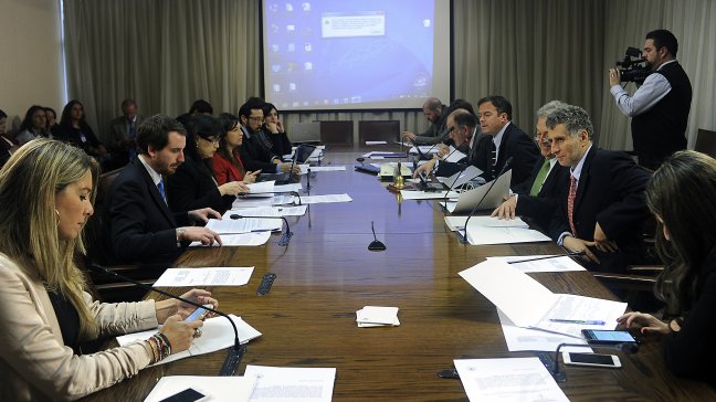 Comisión de Seguridad Ciudadana de la Cámara aprobó sanciones a acoso sexual callejero