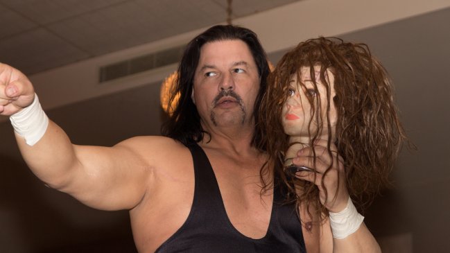 Ex estrella de WWE está de visita en Chile